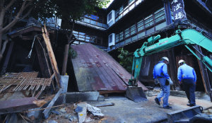 Rescue operation ends at Japan’s Aeon Mall after earthquake