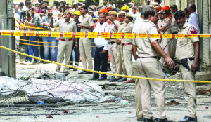 Residents say fire tenders arrived late at Malviya Nagar; Delhi Fire Service denies