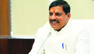 Resolve public grievances on time: MP CM to officials