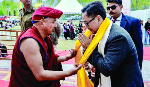 Rijiju visits Jivetsal for Buddha relics exposition