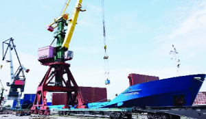 Russian ship sinks near Spain, nuke spill feared