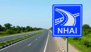 SC asks NHAI on tracking parked vehicles on highways