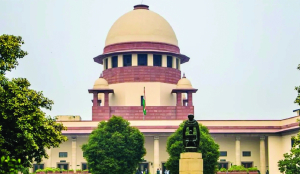 SC urged to order CBI probe in Tamil Nadu horse-trading row