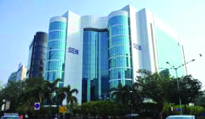 SEBI imposes penalties of Rs 7.5 cr on 21 entities in Axis MF front-running case