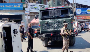 Security Forces Launch Cordon-and-Search Operation in Srinagar's Batamaloo Area