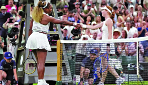 Serena wins praise from fellow pros at Wimbledon