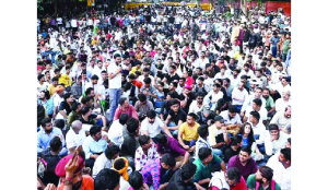 Several detained as anti-reservation protesters gather at Connaught Place