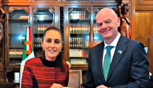 Sheinbaum meets FIFA’s chief to review Mexico’s WC preparations