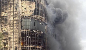 Shopping centre fire Iran Tehran kills 8 injures; Investigation underway