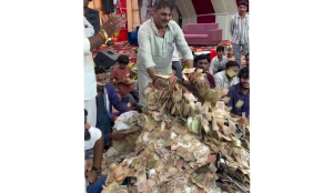 Singer nearly buried under cash at Gujarat Dayro event, donations to fund girls hostel