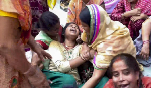 Six dead, several injured in stampede at Bihar temple