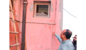 Sood inspects 7,400 EWS flats at Bhalswa