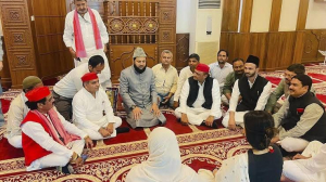 SP MP's father among four served notices after row over BJP leader's mosque remark