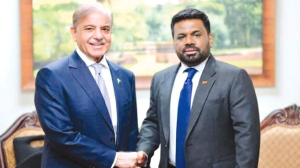 Sri Lanka President thanks Pak PM for India match boycott withdrawal