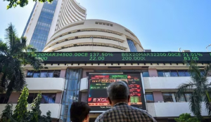 Stock markets decline in early trade