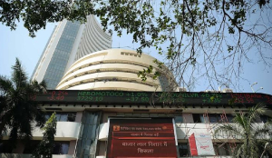 Stock markets rebound in early trade; Sensex jumps 726 points