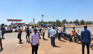 Sugarcane farmers block highways in Karnataka, demand higher prices