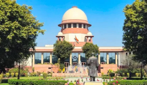 Supreme Court seeks Centre response on AAP plea against suspension of Gujarat social media accounts