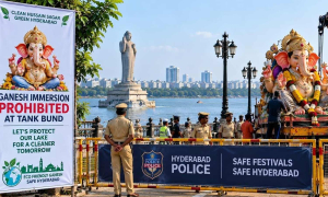 Tank Bund tense as Ganesh organisers protest immersion restrictions