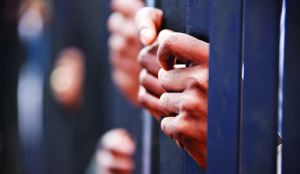 Thane court acquits six in 2011 extortion case