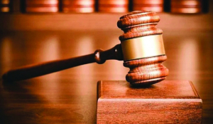 Thane court acquits three in constable assault case