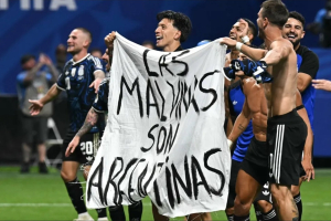 The Malvinas are Argentine': How one banner outshone the World Cup itself