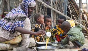 Thousands flee yearslong drought in Somalia as hunger deepens and aid shrinks