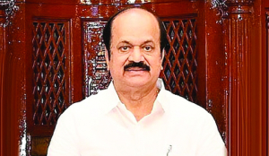TN Speaker issues disqualification notices to 4 ex-AIADMK MLAs