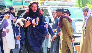 Truck carrying refugees crashes in eastern Afghanistan, killing 22