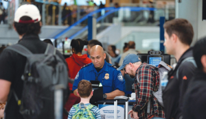 Trump signs order to pay TSA employees after Congress fails to agree on DHS funding