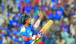 Trying to hit sixes of old ball, looking to score faster in middle overs: Rah