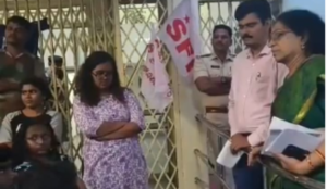 TS ePASS DBT row: University of Hyderabad students protest upfront fees as admin refuses extension