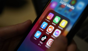 UAE sets minimum social media age at 15, mandates strict age verification for users