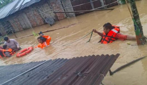 UP: Bahraich villages flooded as Ghaghra river rises; record rainfall inundates Bareilly