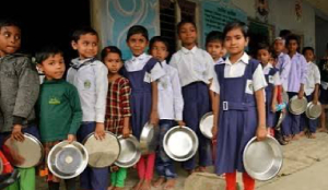 UP: School principal suspended after viral video shows students served mid-day meal in hands