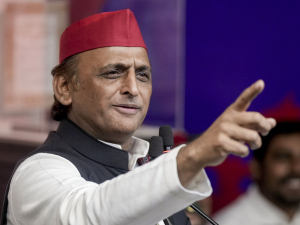 UP CM, BJP speak in support of EC as they are involved in the 'scam' themselves: Akhilesh