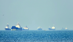 US, Iran exchange fire in Strait of Hormuz