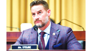 US lawmaker introduces bill to end H1B visa programme