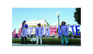 US midterm mail ballots start to go to voters