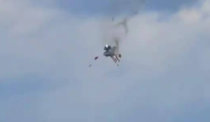 US Navy jets collide mid-air during Idaho Air Show