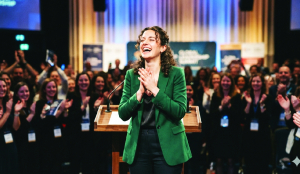 Validation addiction: When applause becomes oxygen