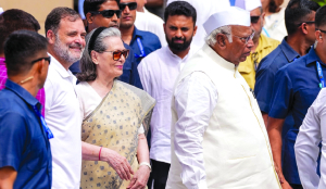 Vande Mataram row erupts at Congress I-Day event