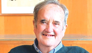 Veteran journalist Sir Mark Tully dies at 90