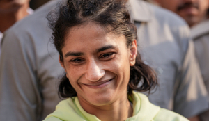 Vinesh Phogat plea : Delhi HC questions WFI policy on women returning after maternity