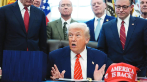 Wait for arch over, says Donald Trump