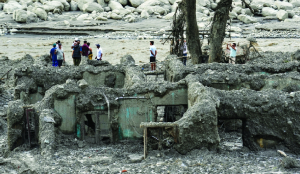 We will die here: Nepal flood survivors recount desperate escapes as search for missing continues