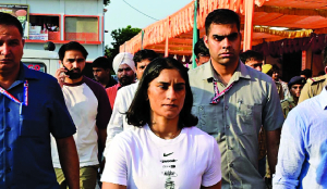 WFI blocking Vinesh Phogat, says Sakshi Malik