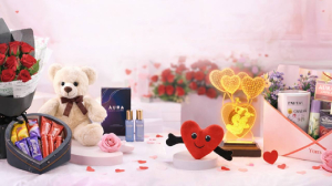 What to Get Her This Valentine's Day If You're Bad at Gifts?