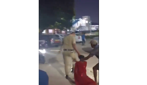 Woman allegedly assaulted, dragged by hair by cop at Telangana railway station