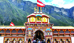 Worker at Badrinath temple suspended over donation theft